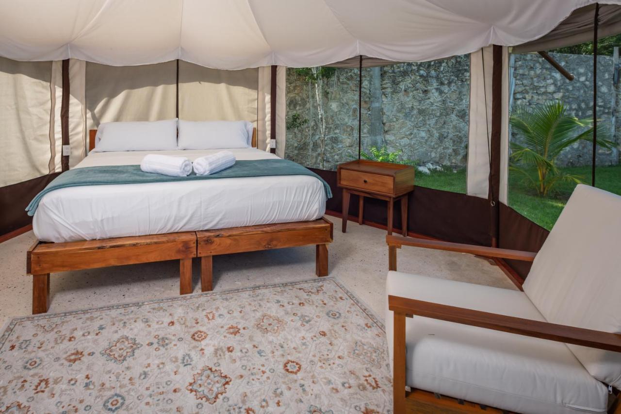 מלון פוארטו מורלוס Xakluum Eco Glampings מראה חיצוני תמונה